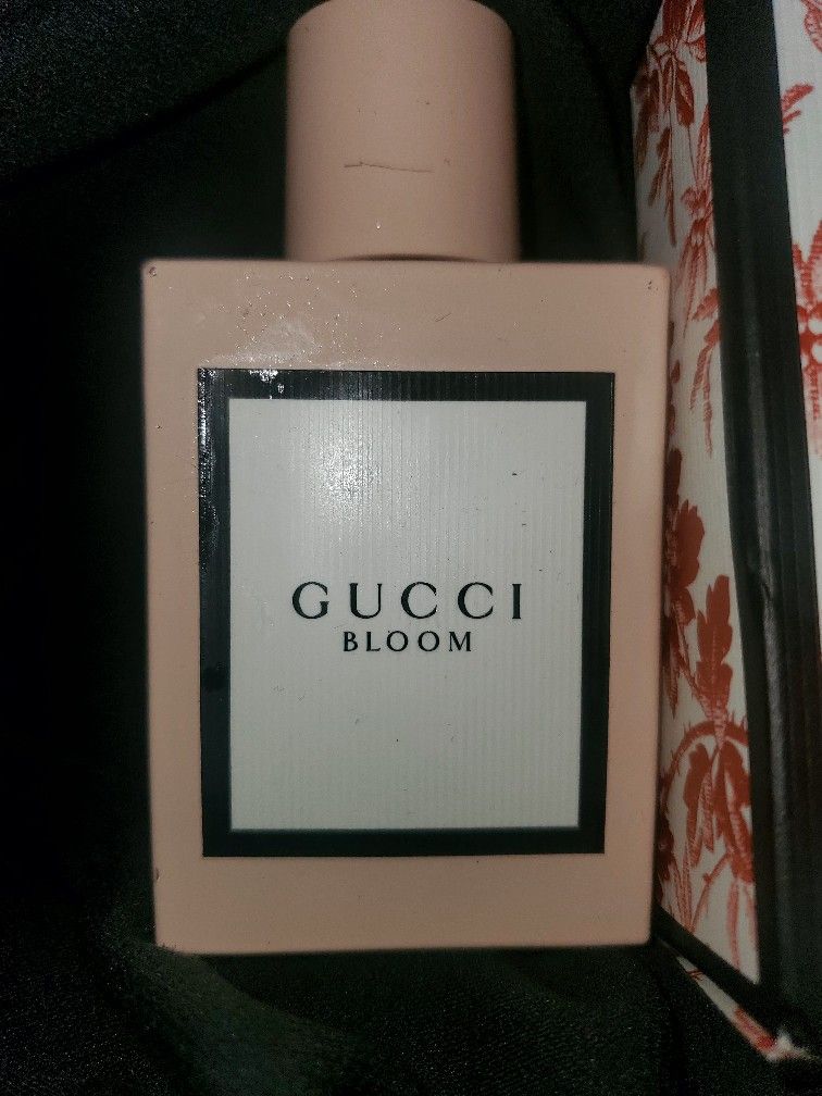 Gucci Bloom 1.6 FL OZ Eau De Parfum