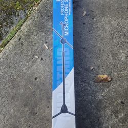 Professional Microphone Stand 