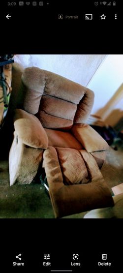 Large Comfortable Recliner Chair 