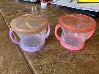 Munchkin Snack Catcher Toddler Snack Cups, 2 Pack, Pink/Purple