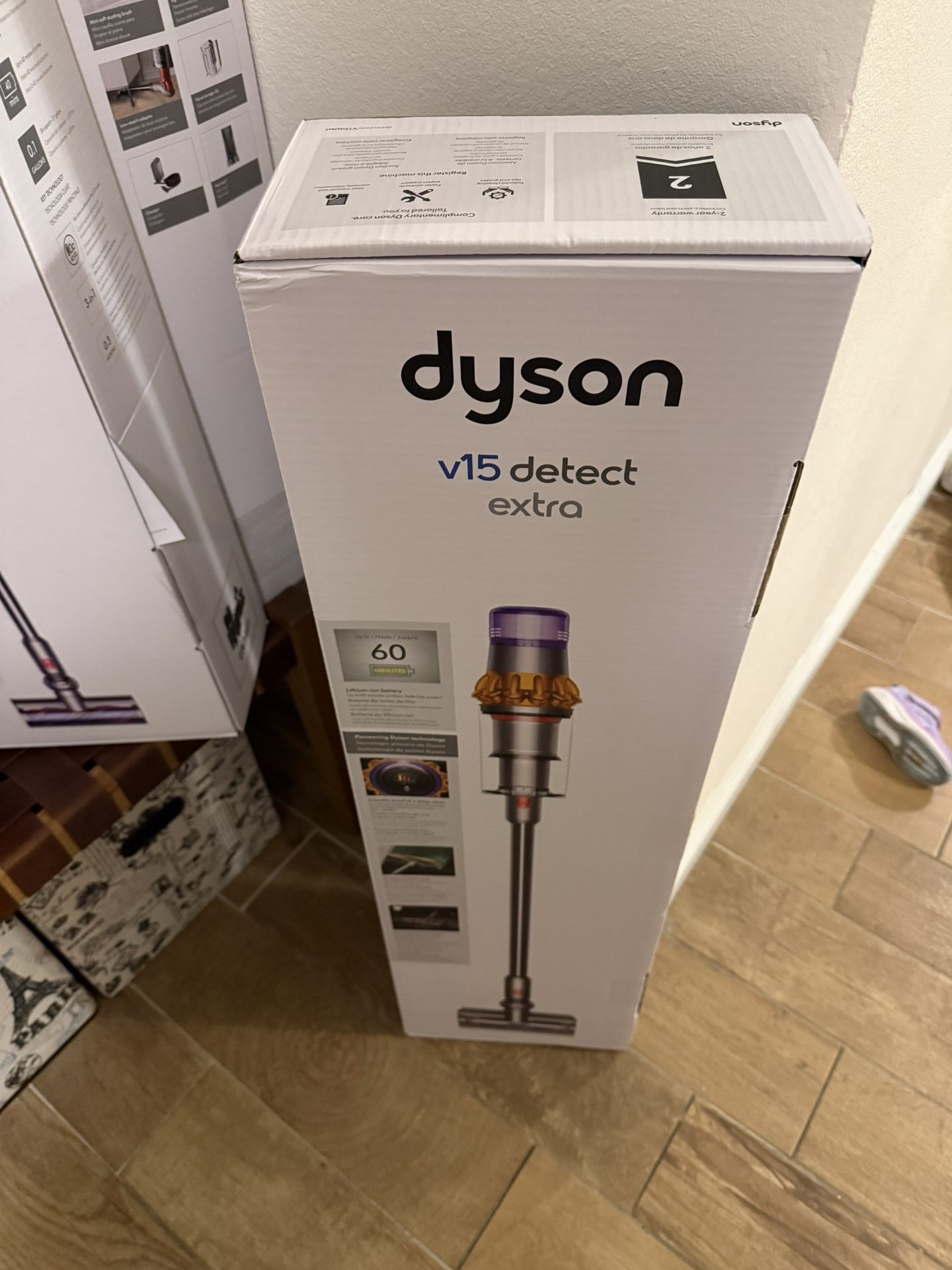 Dyson V15 Detect Extra 