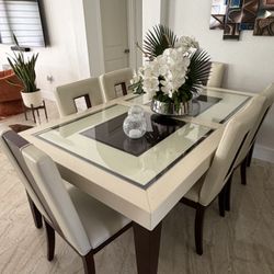 Dining Set with 6 chairs and matching cabinet