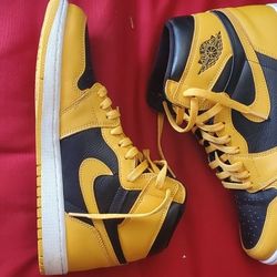 Nike Air Jordan 1 Retro OG High Pollen