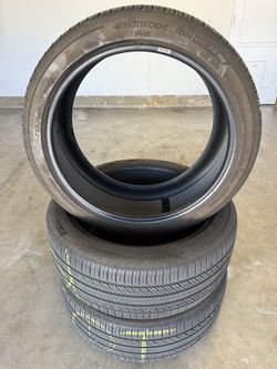 Hankook iON evo AS SUV 255/40R20 101V – Tesla T0 OEM Tires – 7/32" Tread