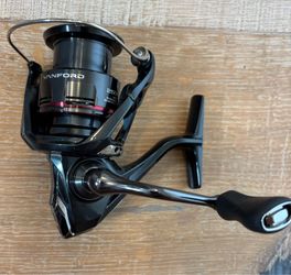 Shimano Vanford 2500HG Spinning Reel Brand New