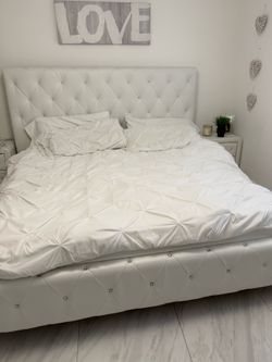 King size bed no mattress