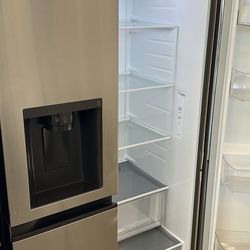 LG 2022 Model Stainless Steel Side By Side Refrigerator 