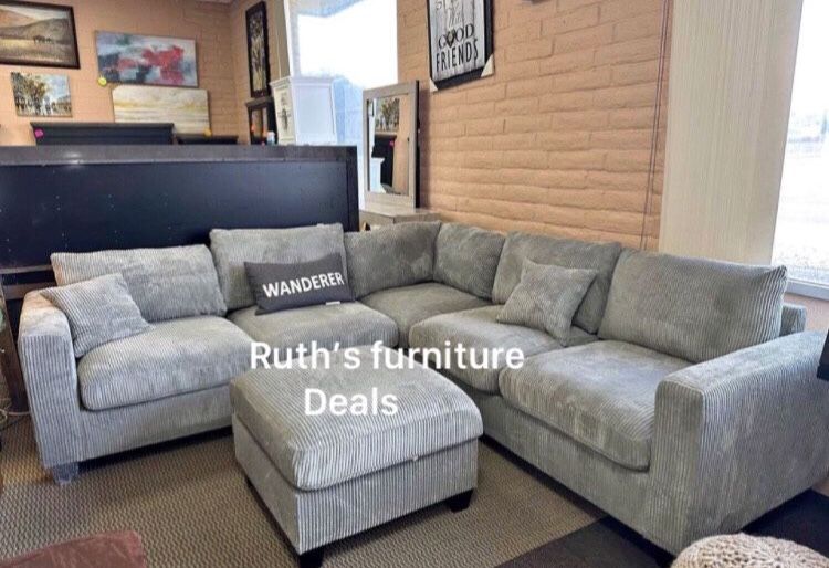 4-pc Sectional Sofa With Ottoman $475