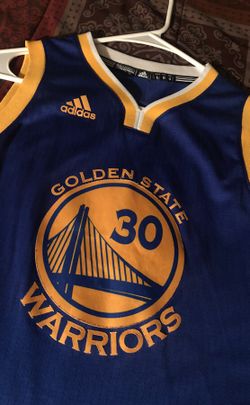 Curry jersey practically brand new wore only once