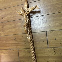 Vintage Mexican Folk Art Straw Art Crucifix Jesus Christ O