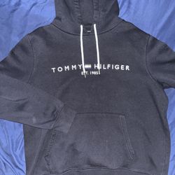 $70 XL Tommy Hilfiger Navy Hoodie