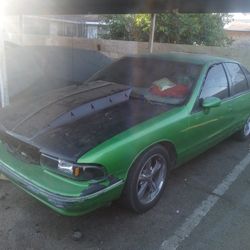 2000 Tahoe And A 1994 Caprice 