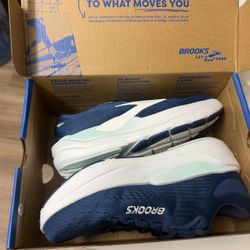 Brooks Women’s Ghost Max 3 Neutral Running & Walking Shoe