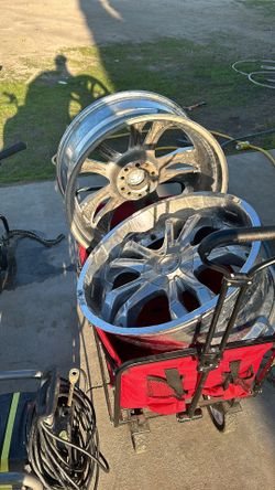 CHROME RIMS AND TIRES