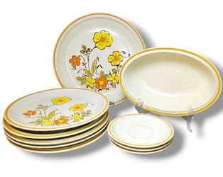 Vintage Stoneware Dinnerware Set Hearthside Garden Festival 10" Plates, Bowl, 12" Platter Plate Dish Japan Sunshine Flowers Harvest Gold