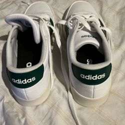 Tenis nuevos número nueve
