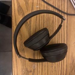 Beats Solo 4