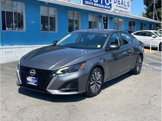 2025 Nissan Altima