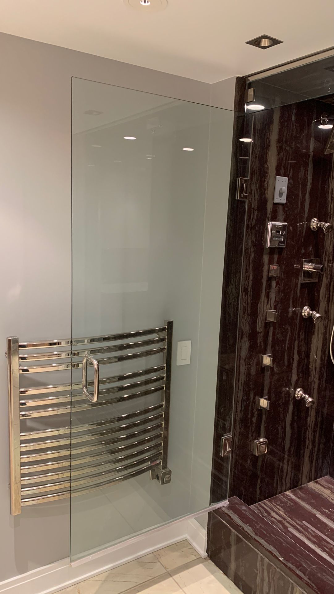 Glass door for shower 32x71
