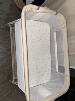 Bedside bassinet