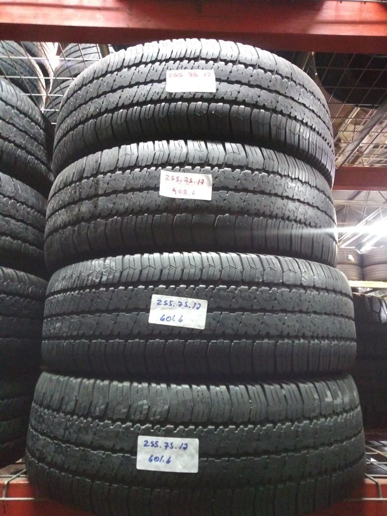 P255/75R17 Goodyear Wrangler 255 75 17 used tires set for Sale in Fort  Lauderdale, FL - OfferUp
