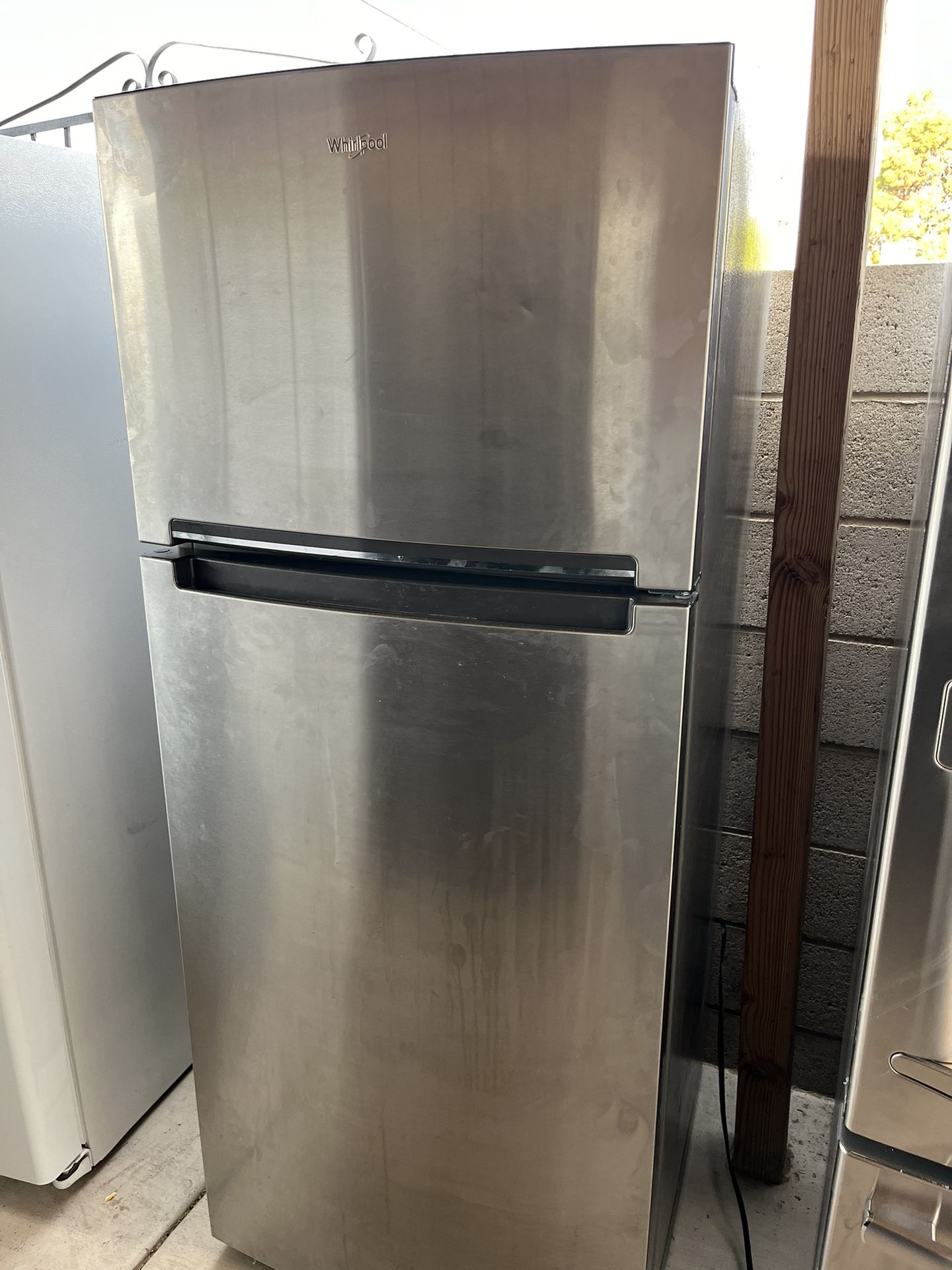 Nice Whirlpool Stainless Steel Refrigerator 