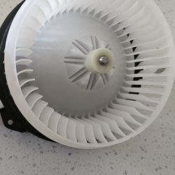 NEW blower Motor Toyota/Scion/Pontiac
