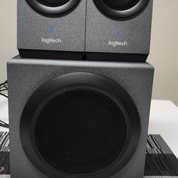 Logitech Z33 Speakers With Subwoofer 