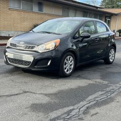 2012 KIA Rio5