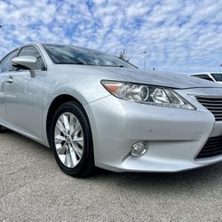 2014 Lexus ES 300h