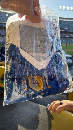 Dodgers soccer jersey SGA 6/16 Medium