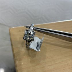 Ladies 1.20 Carat Genuine Diamond Set In Platinum SI-2 J COLOR NOT Lab Created 