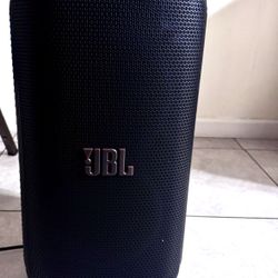 Speaker Bluetooth Jbl bartybox 120