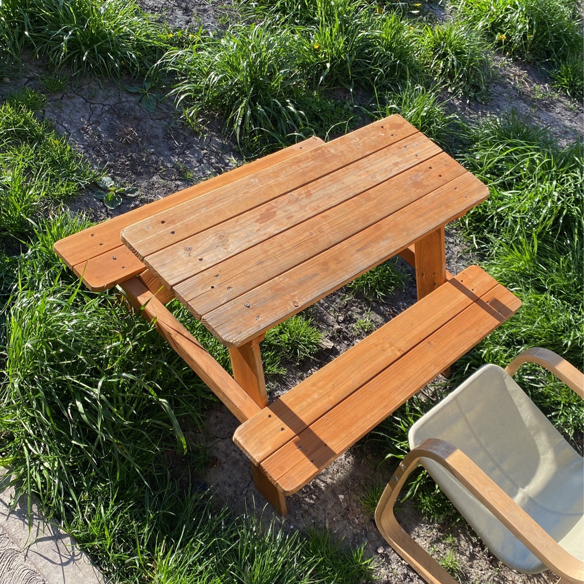 Little kids picnic table