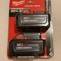 Brand New Milwaukee M18 Red Lithium High Output XC 6.0 AH Batteries.         200 Firme en Precio.        200 Firm on Price.