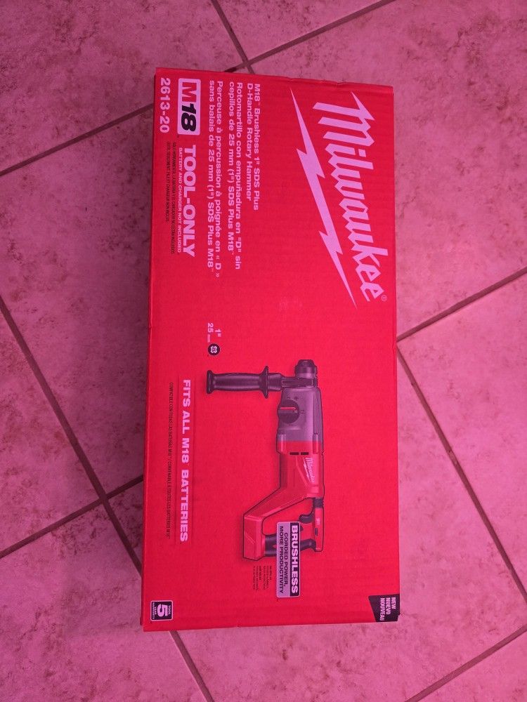 Milwaukee Rotary Hammer