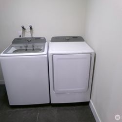 Samsung washer and dryer set