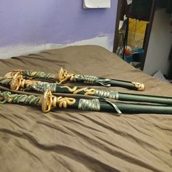 marto of Spain gold kitana set