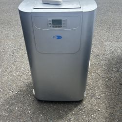 Whynter ARC-122DHP Air Conditioner With Heat Pump And dehumidifier