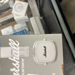Marshall Major 3 bluetooth headphones 