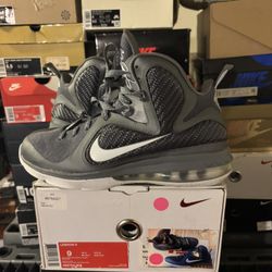 Nike LeBron 9 Cool Grey Size 9 $140