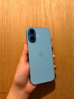 iPhone 17 256 GB Blue Unlocked For Any Carrier