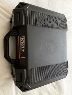 Pelican-Vault Pistol Holder