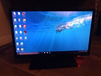 LG FLATRON E2242 computer screen- LCD LG