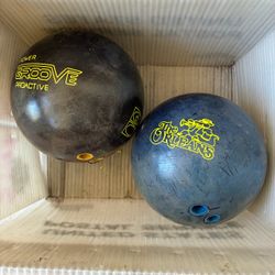 🔺FREE🔻 Vintage Bowling Balls
