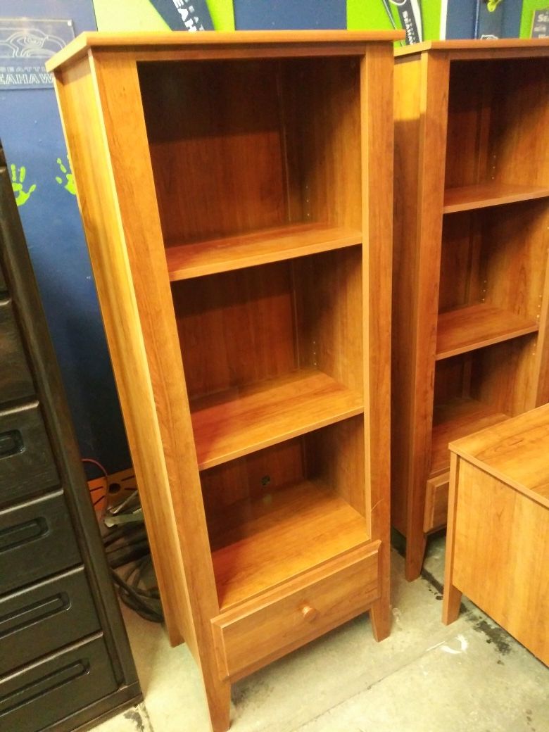 2 shelves/media stands/storage/book shelves like new.