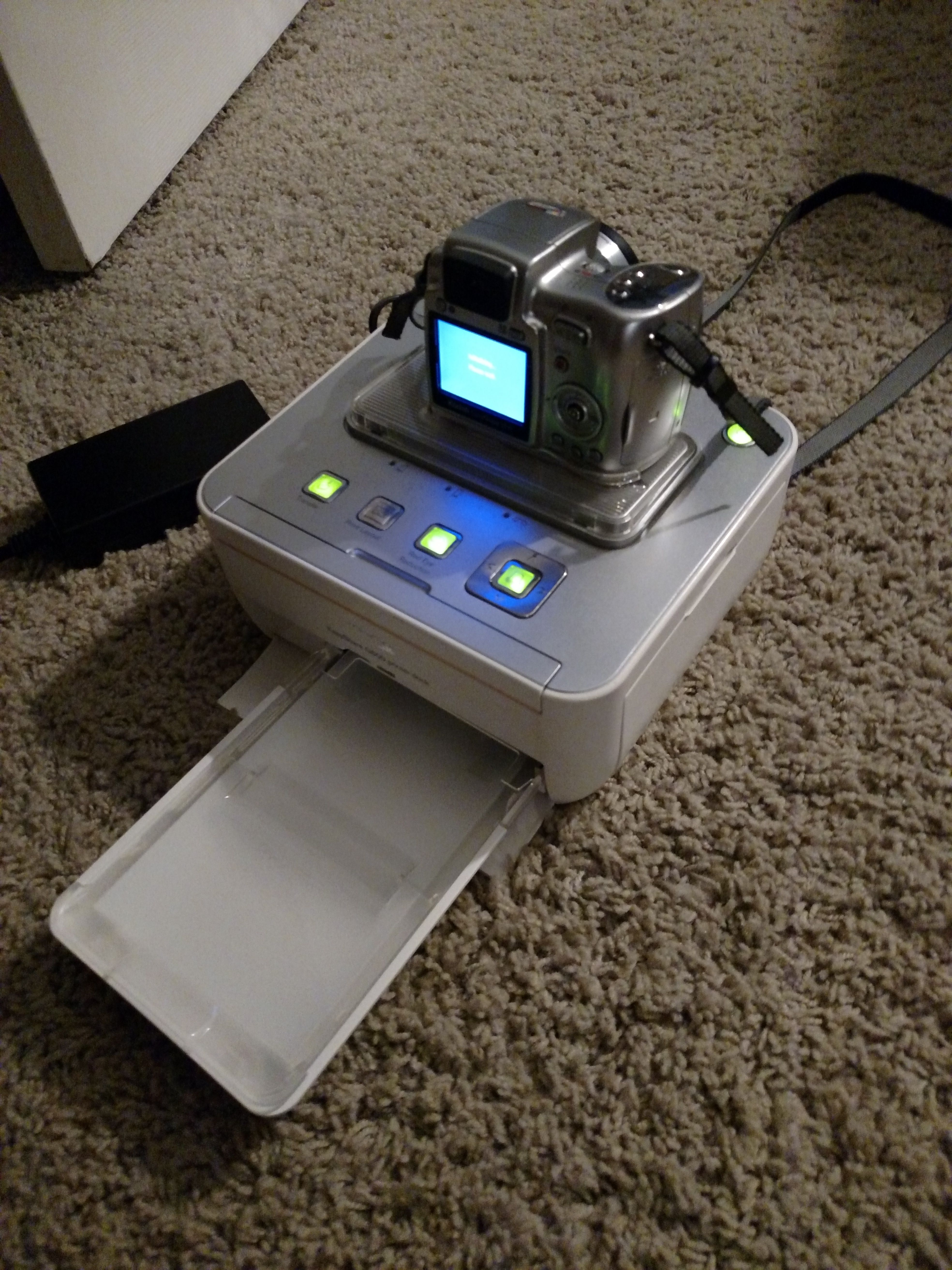 Kodak camera and printer dock