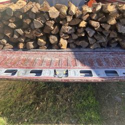 Seasoned Oak Firewood