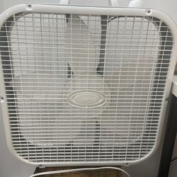 Lasko Box Fan