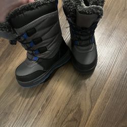 Snow Boots 